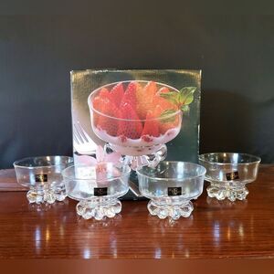 VTG 4 Piece Studio Nova Clear Glass Footed Dessert Dishes Bowls